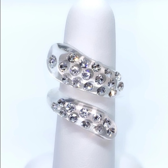 Acrylic Crystal Ring Embellished With Genuine“Crystal Stone Elements, New! - Picture 5 of 12